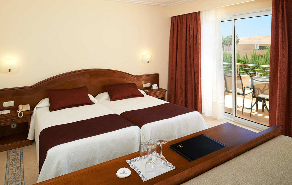 Hipotels Barrosa Garden Chiclana de la Frontera Esterno foto